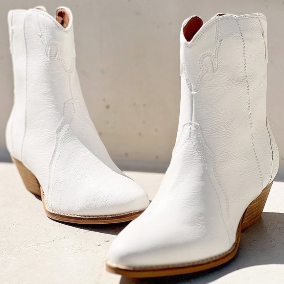 NEW Pointy Toe Stack Block Heel Zip Up Western Ankle Booties Boots Off White - Picture 4 of 16